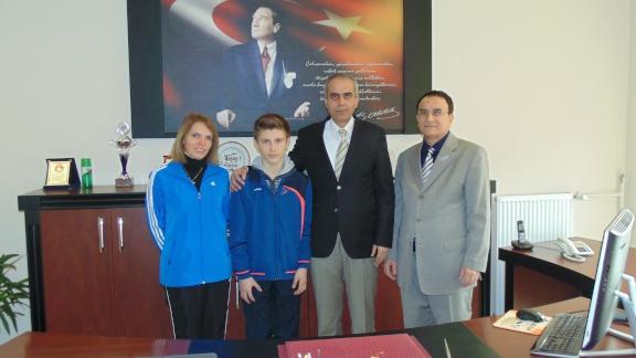 Eskrim Branşı Epe Dalında Türkiye Şampiyonasında Birincilik