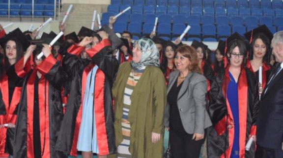 Şehit Ömer Halisdemir Anadolu Lisesinde Mezuniyet Töreni Yapıldı