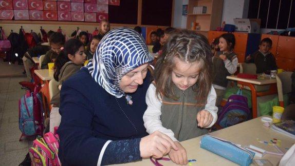 İlçe Milli Eğitim Müdürü Ayfer Yıldırım´dan Cahit Zarifoğlu İlkokulunu Ziyaret