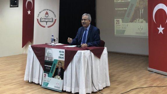 "Diriliş Düşüncesi ve Sezai Karakoç" Konulu Konferans Düzenlendi