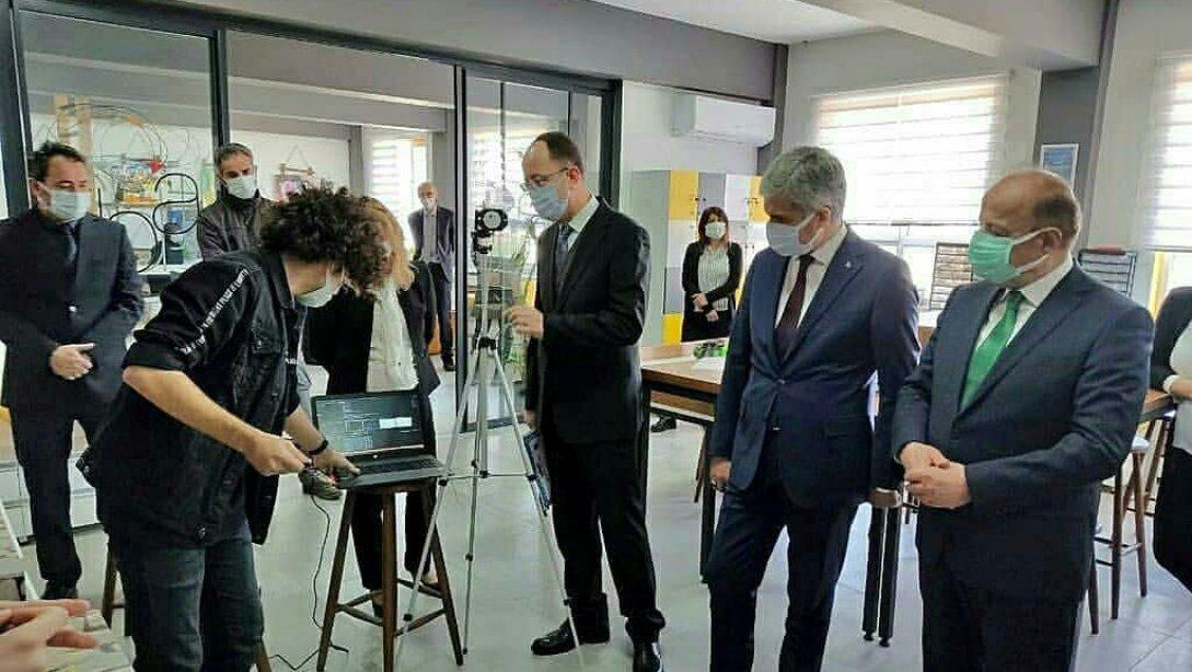  Özkent Akbilek Fen Lisemiz Teknolojik Tasarım Dalında Türkiye Birinciliğini Kazandı.
