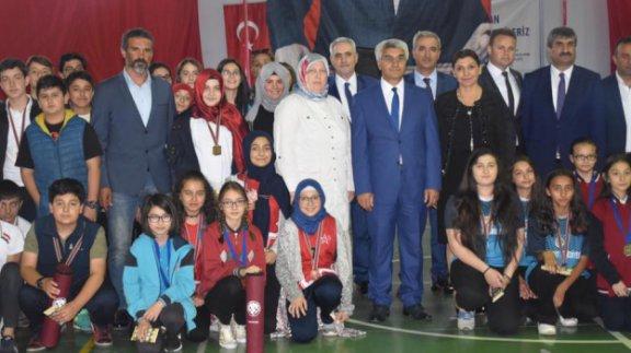 Okul Sporları Satranç Turnuvası Madalya Töreni Yapıldı