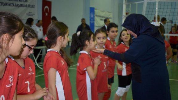 Etimesgut Okul Sporları Açılış Töreni Gerçekleştirildi