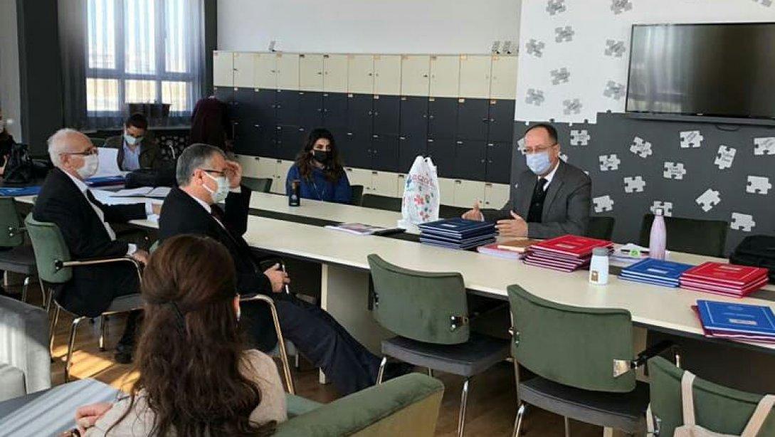 Etimegut İlçe Milli Eğitim Müdürümüz Tamer Kırbaç'ın Okul Ziyaretleri Devam Ediyor...